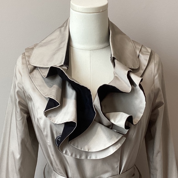 Ben de Lisi Belted Mini Trench with Ruffle Collar - UK Size 12P - Picture 7 of 11